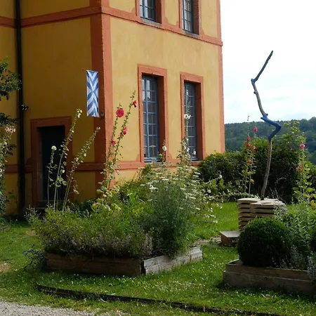 Chateau Arcade De Colombe Sainte-Colombe (Isere)